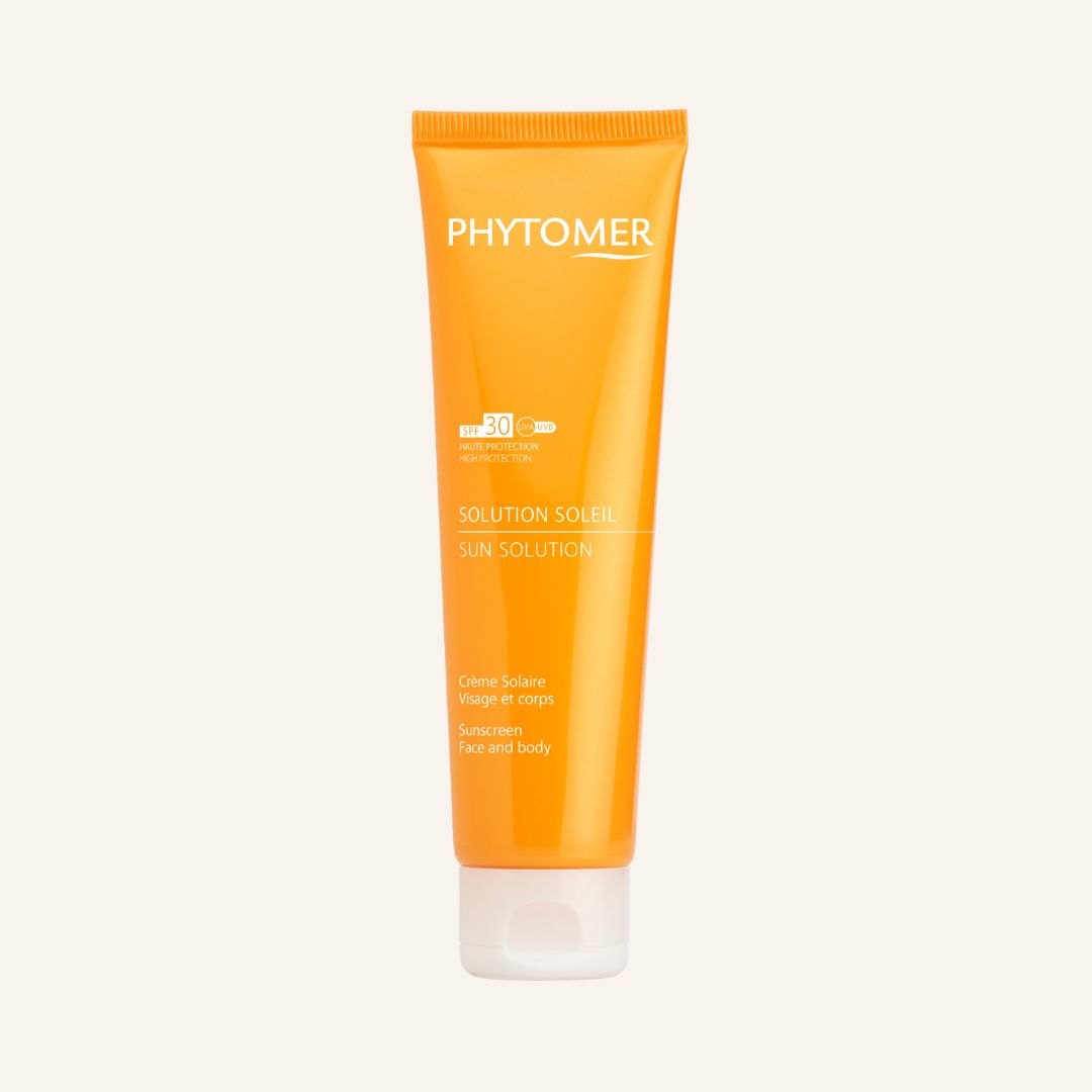 Сонцезахистний та укріплюючий крем для обличчя та тіла SPF 30 Сонцезахистний та укріплюючий крем для обличчя та тіла SPF 30
